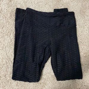 Black leggings size small